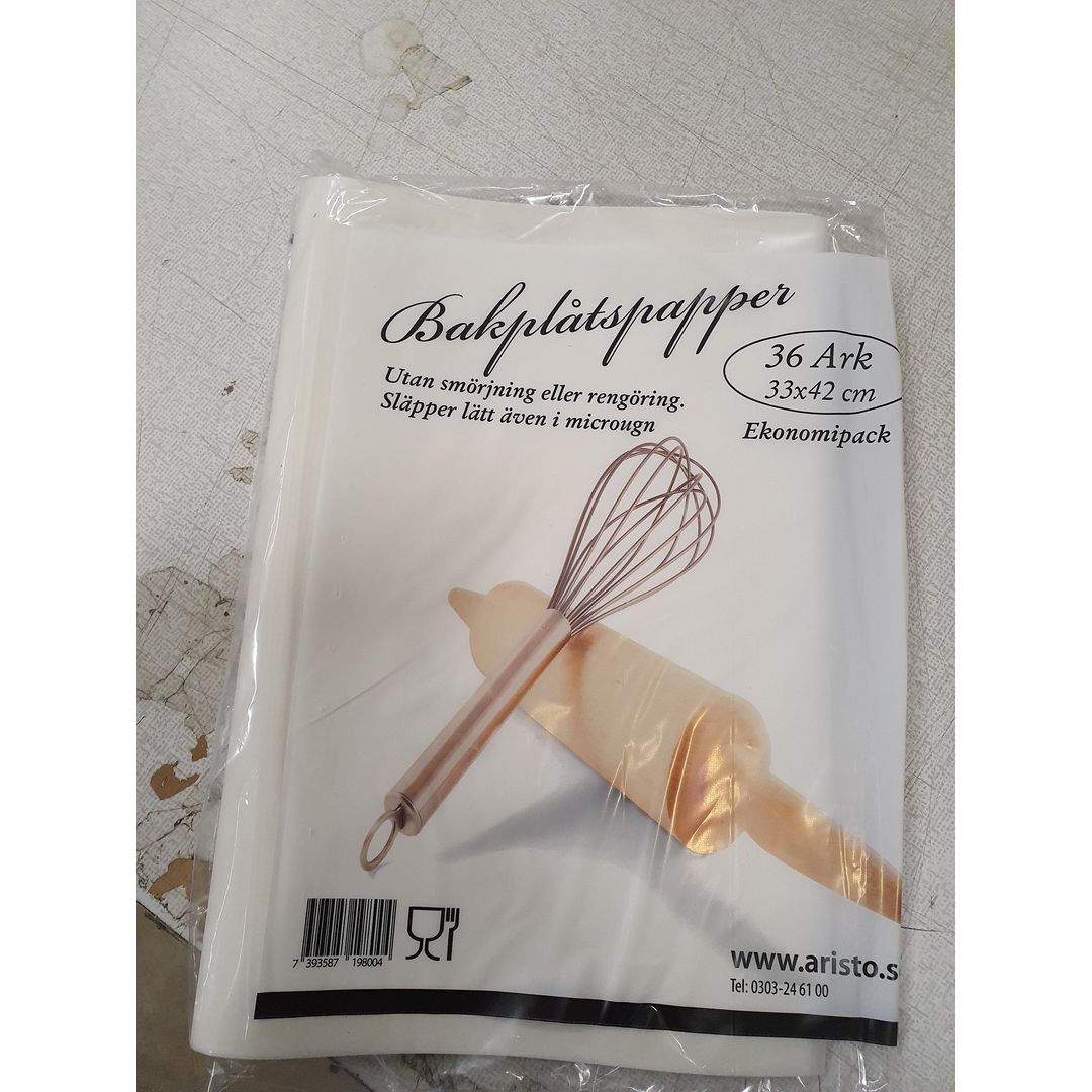 ARISTO Bakplåtspapper 33x42cm 36 ark 36/fp | Kök och servering - Baktillbehör - Bakplåtspapper | Kontorsexperten