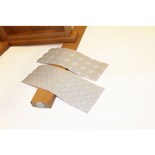 Filttassar 20 mm 44/fp | Skolmöbler och inredning - Ljudabsorbenter - Möbeltassar | Kontorsexperten