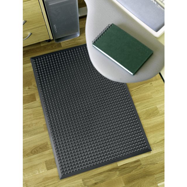 MATTING Matta Yoga 51x66cm grå | Kontorsmöbler och inredning - Arbetsplatsmattor och ståmattor - Arbetsplats-och ståmattor | Kontorsexperten