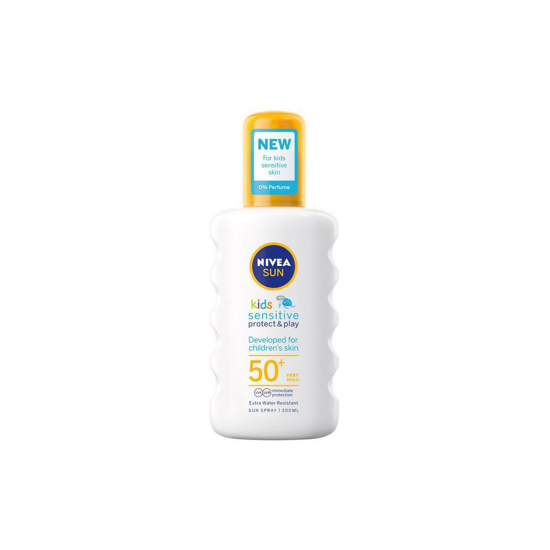 NIVEA Solskyddspray Kids Protect & play Sensitive 50+ 200ml | Sjukvård och omsorg - Hygien - Solskydd | Kontorsexperten