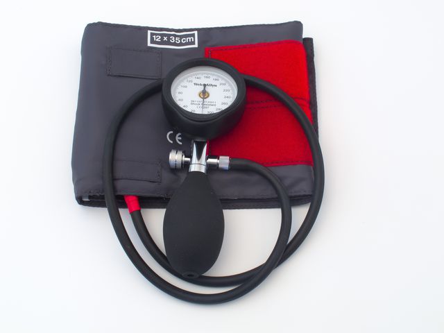 Blodtrycksmätare kpl 15x43cm 1-slang | Sjukvård och omsorg - Diagnos och behandling - Blodtryck | Kontorsexperten