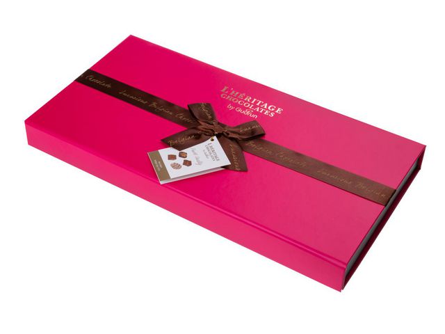 Choklad Magnetic box pink 420g | Kök och servering - Ätbart - Godis och choklad | Kontorsexperten
