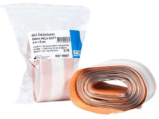 AKLA Plåster soft 1mx6cm | Skyddsutrustning - Första Hjälpen - Plåster | Kontorsexperten