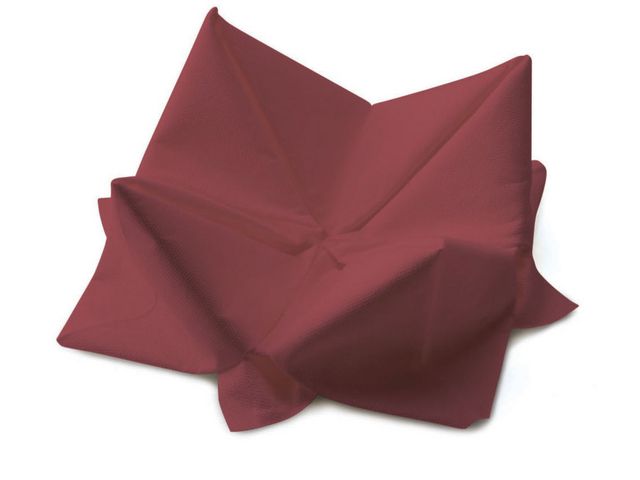 DUNI Servett 3-lagers, enfärgad, ¼-vikt, 33 cm, bordeaux 125/fp | Kök och servering - Servetter och dukar - Servett - 3-lagers | Kontorsexperten