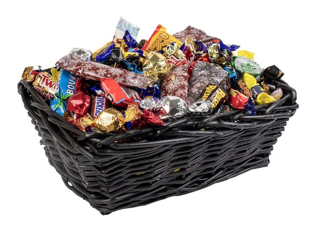 KARAMELLO Godis Presentkorg svart inslaget 1,5kg | Kök och servering - Ätbart - Godis och choklad | Kontorsexperten