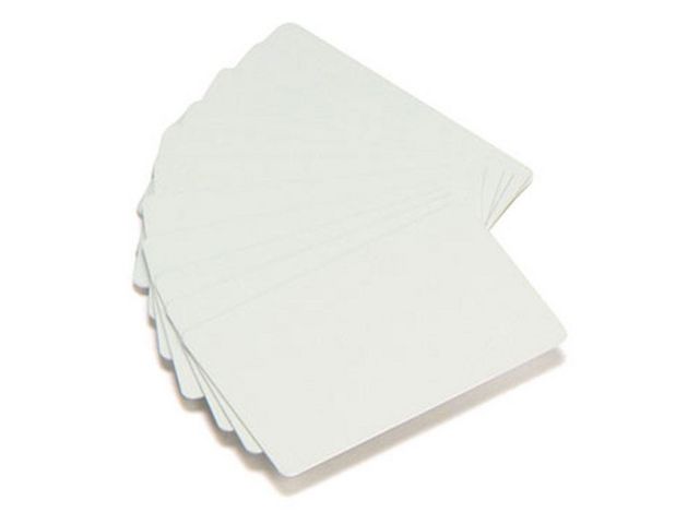Zebra Plastkort PVC White Cards 500/fp | Kontorsmaskiner - Etikettskrivare och etiketter - Etiketter - Zebra | Kontorsexperten